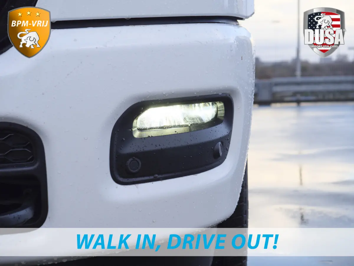| 1500 | Limited | Night | 3.0L Twin-Turbo I6 | High Output | RAMBOX Massage stoelen | Passenger Display | RAMBOX Getoonde accessoires zijn verkrijgbaar tegen meerprijs
