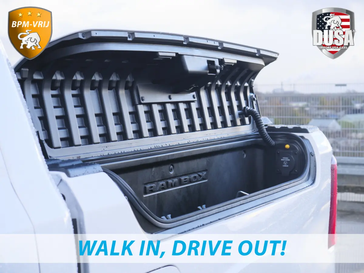 | 1500 | Limited | Night | 3.0L Twin-Turbo I6 | High Output | RAMBOX Massage stoelen | Passenger Display | RAMBOX Getoonde accessoires zijn verkrijgbaar tegen meerprijs