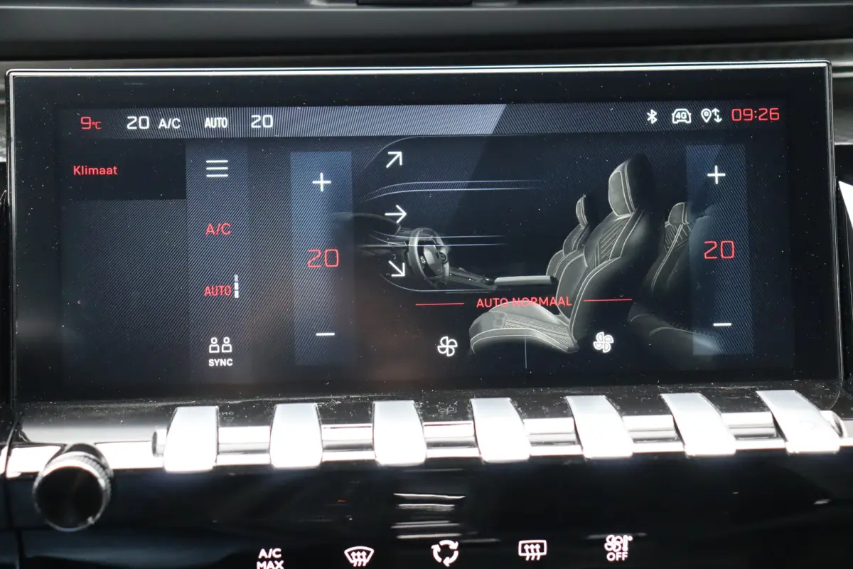 1.2 PURETECH 130PK ALLURE AUTOMAAT / NAVI / LEDER / CLIMA / FULL-LED / PDC / °360 CAMERA / BLUETOOTH / ADAPT. CRUISECONTROL / 1E EIGENAAR / NIEUWSTAAT !!