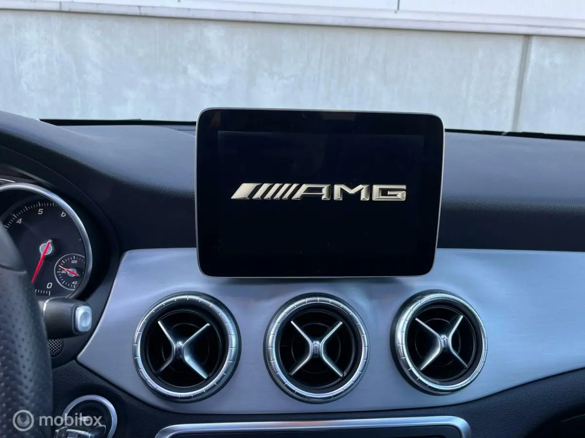 200 AMG PANO LED FACELIFT DYNAMIC AUT