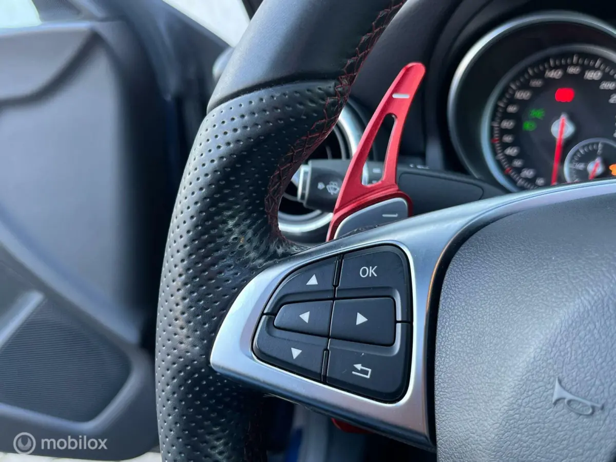 200 AMG PANO LED FACELIFT DYNAMIC AUT