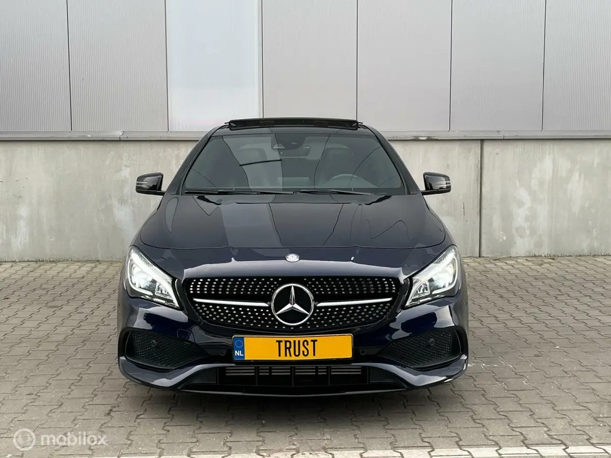 200 AMG PANO LED FACELIFT DYNAMIC AUT