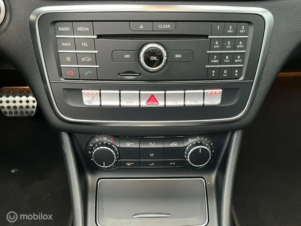 200 AMG PANO LED FACELIFT DYNAMIC AUT