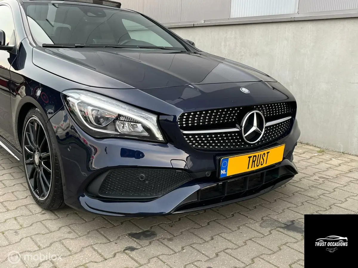 200 AMG PANO LED FACELIFT DYNAMIC AUT