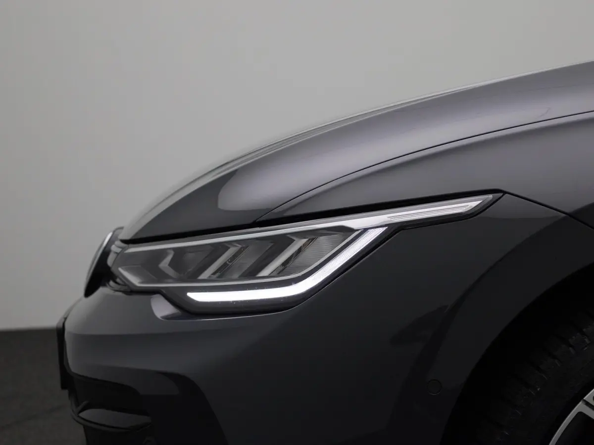 1.5 TSI Life Edition 116 PK | Navigatie | Apple Carplay draadloos | Camera | Ruiten getint | Keyless | 17" Lichtmetalen velgen | Android Auto draadloos | Parkeersensoren | LED Koplampen |