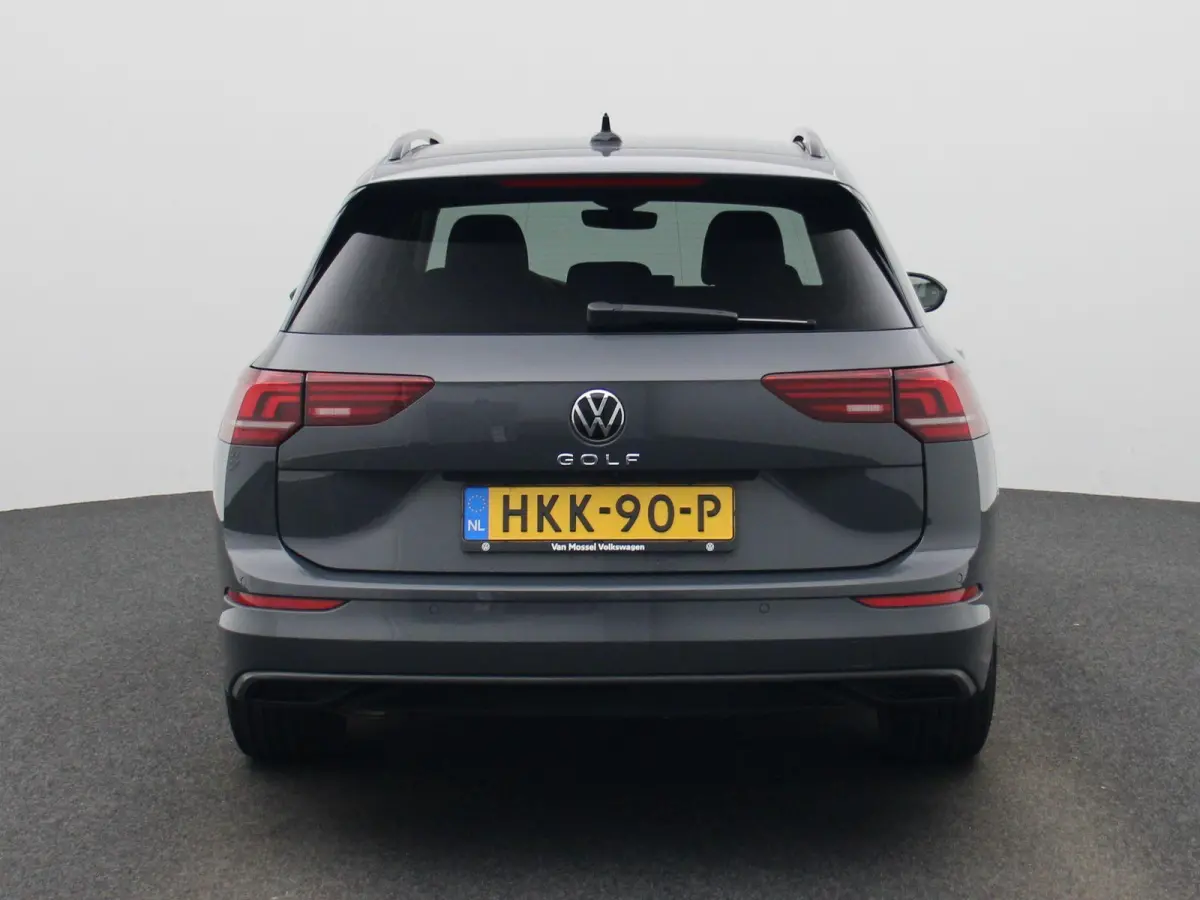 1.5 TSI Life Edition 116 PK | Navigatie | Apple Carplay draadloos | Camera | Ruiten getint | Keyless | 17" Lichtmetalen velgen | Android Auto draadloos | Parkeersensoren | LED Koplampen |