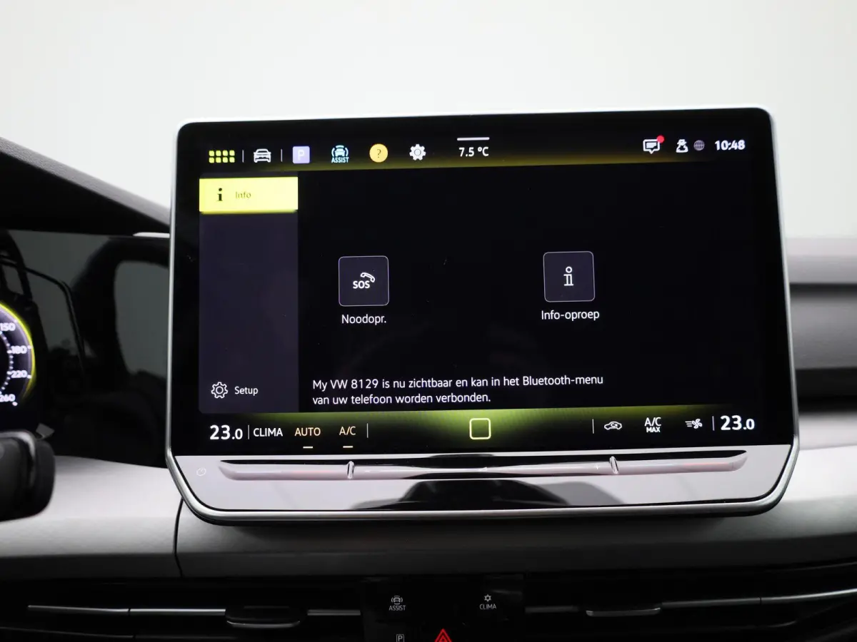 1.5 TSI Life Edition 116 PK | Navigatie | Apple Carplay draadloos | Camera | Ruiten getint | Keyless | 17" Lichtmetalen velgen | Android Auto draadloos | Parkeersensoren | LED Koplampen |