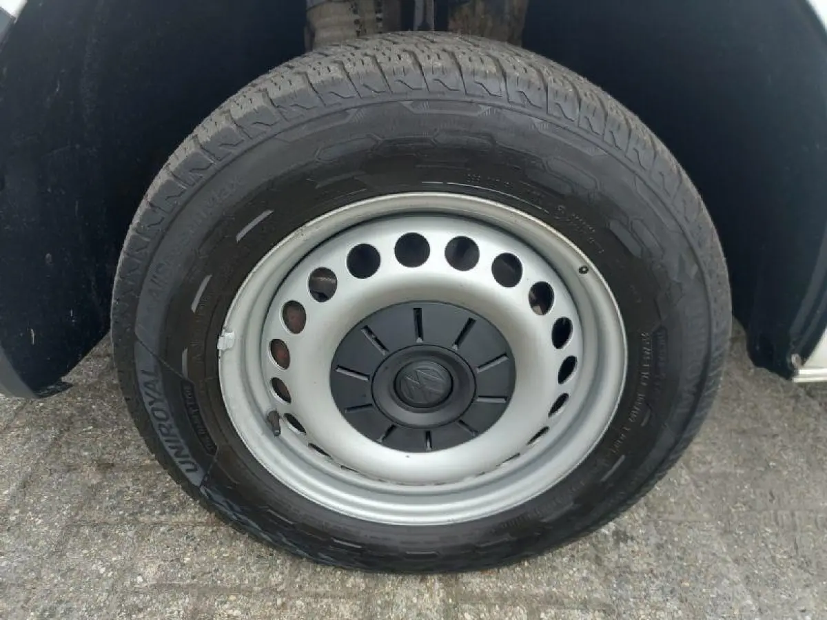 2.0 TDI L1H1 prijs EX btw, airco,trekhaak,parkeersensoren,