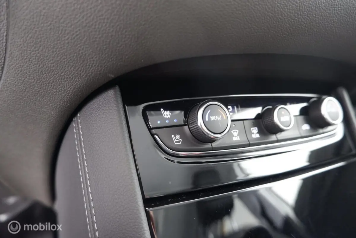 1.2 T automaat Business Elegance leder|winter|nav|360cam|lmv17