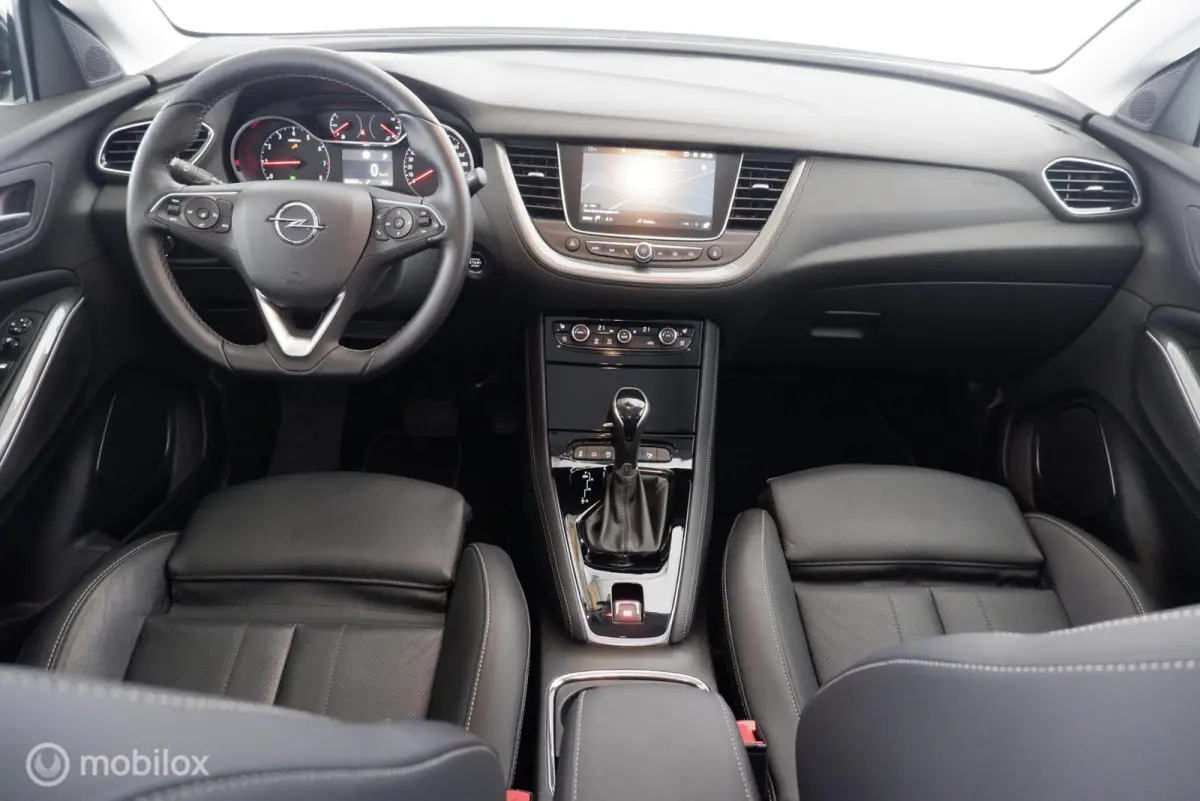 1.2 T automaat Business Elegance leder|winter|nav|360cam|lmv17