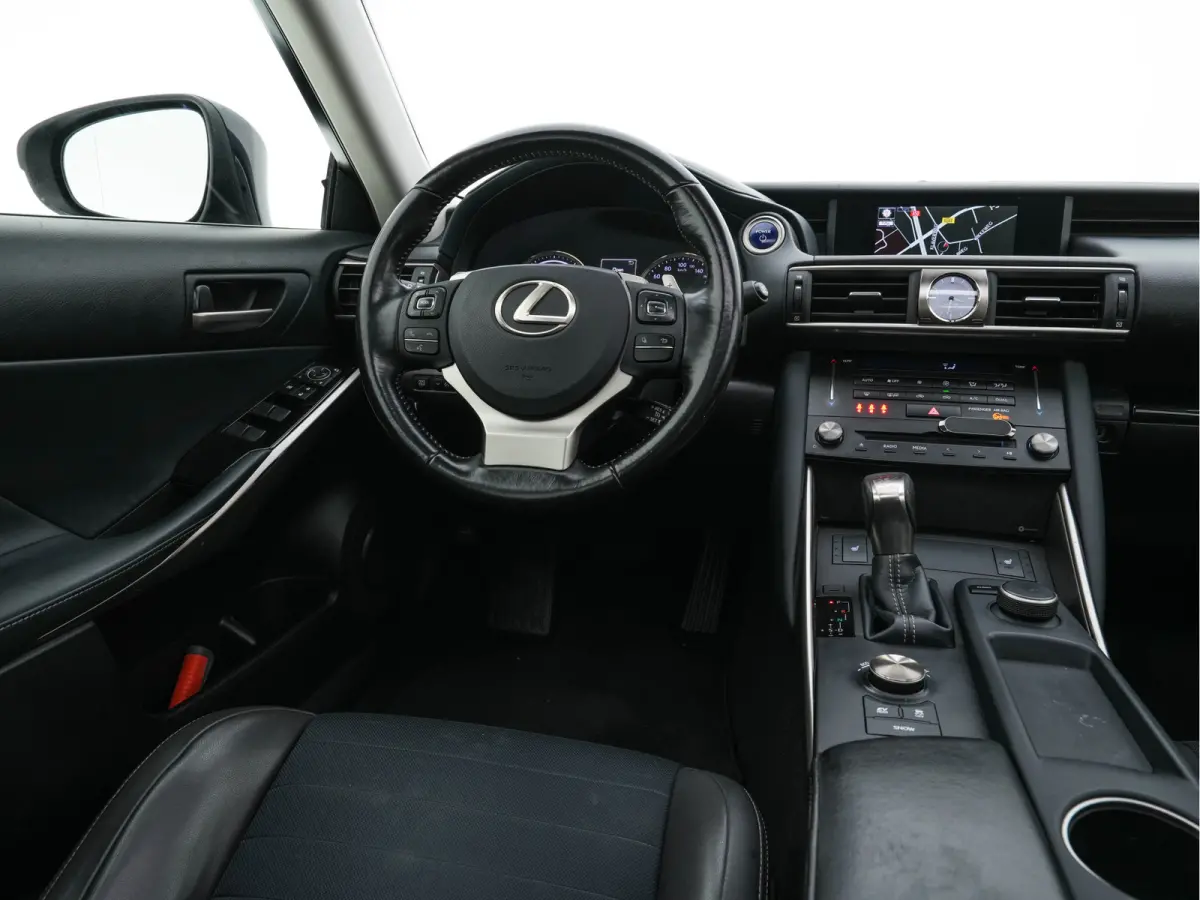300h Hybrid Business Line Aut. *PANO | LEATHER-MICROFIBRE | FULL-LED | NAVI-FULLMAP | HEATED-COMFORTSEATS | CAMERA | ECC | SHIFT-PADDLES | PDC | CRUISE | 17''ALU*