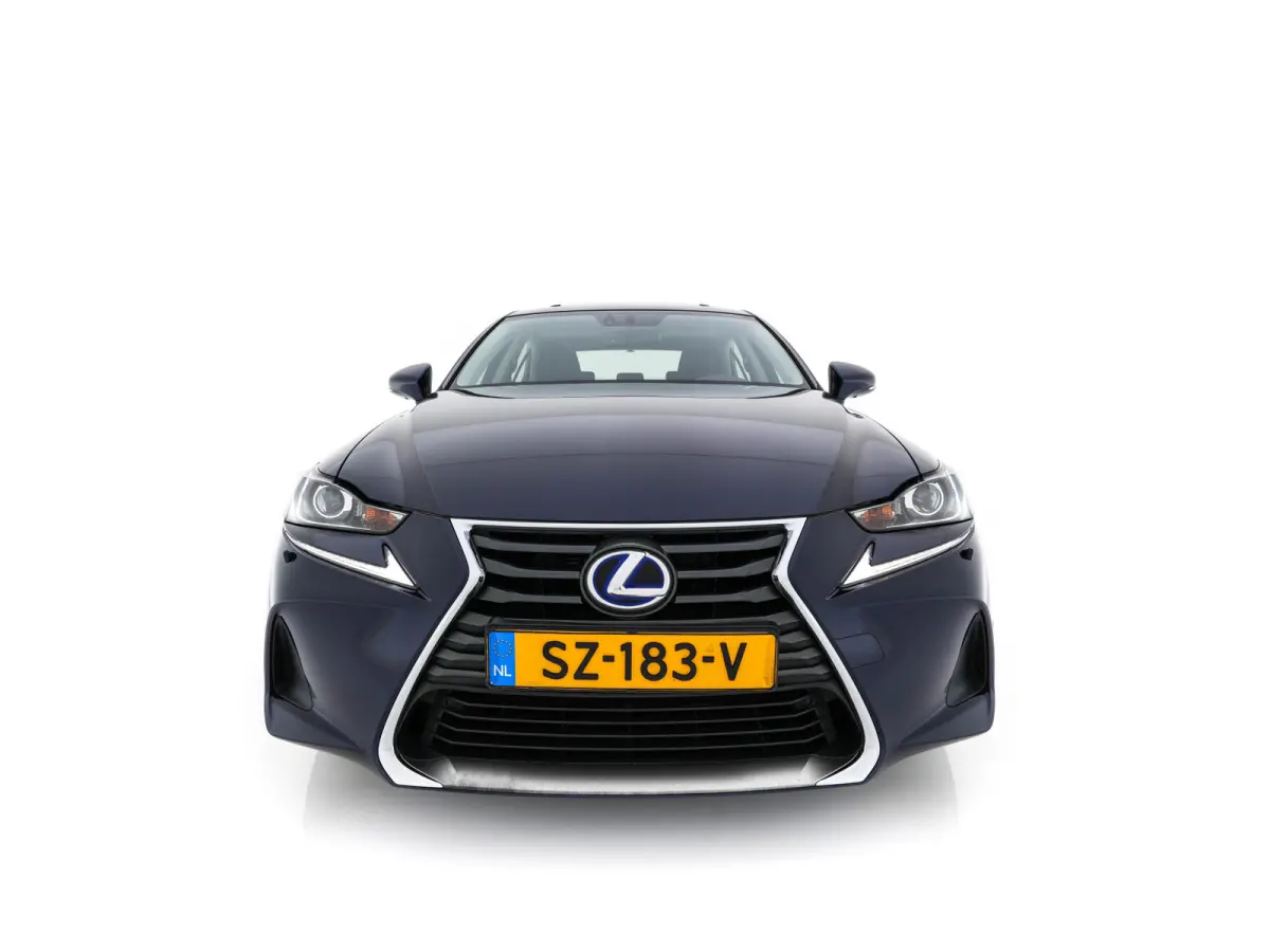 300h Hybrid Business Line Aut. *PANO | LEATHER-MICROFIBRE | FULL-LED | NAVI-FULLMAP | HEATED-COMFORTSEATS | CAMERA | ECC | SHIFT-PADDLES | PDC | CRUISE | 17''ALU*