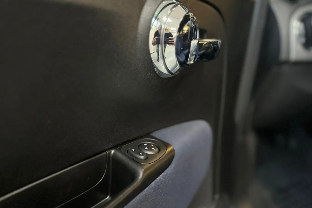 1.0 Hybrid Club, inclusief 1 Jaar Autotrust garantie !