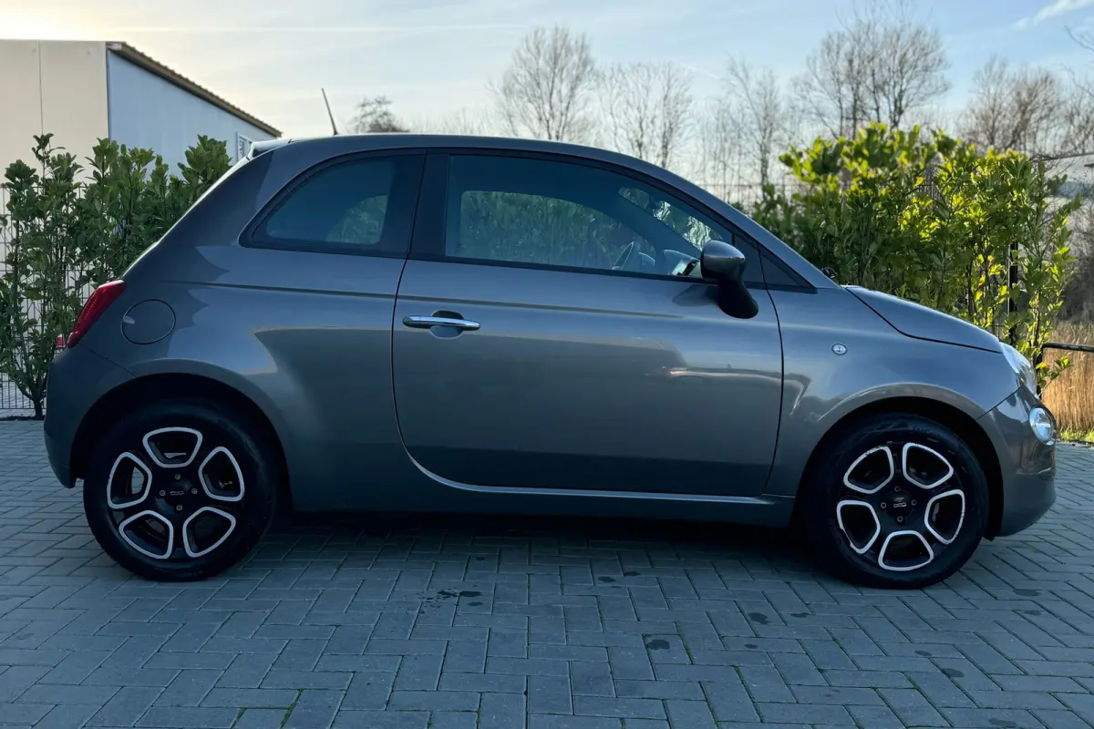 1.0 Hybrid Club, inclusief 1 Jaar Autotrust garantie !