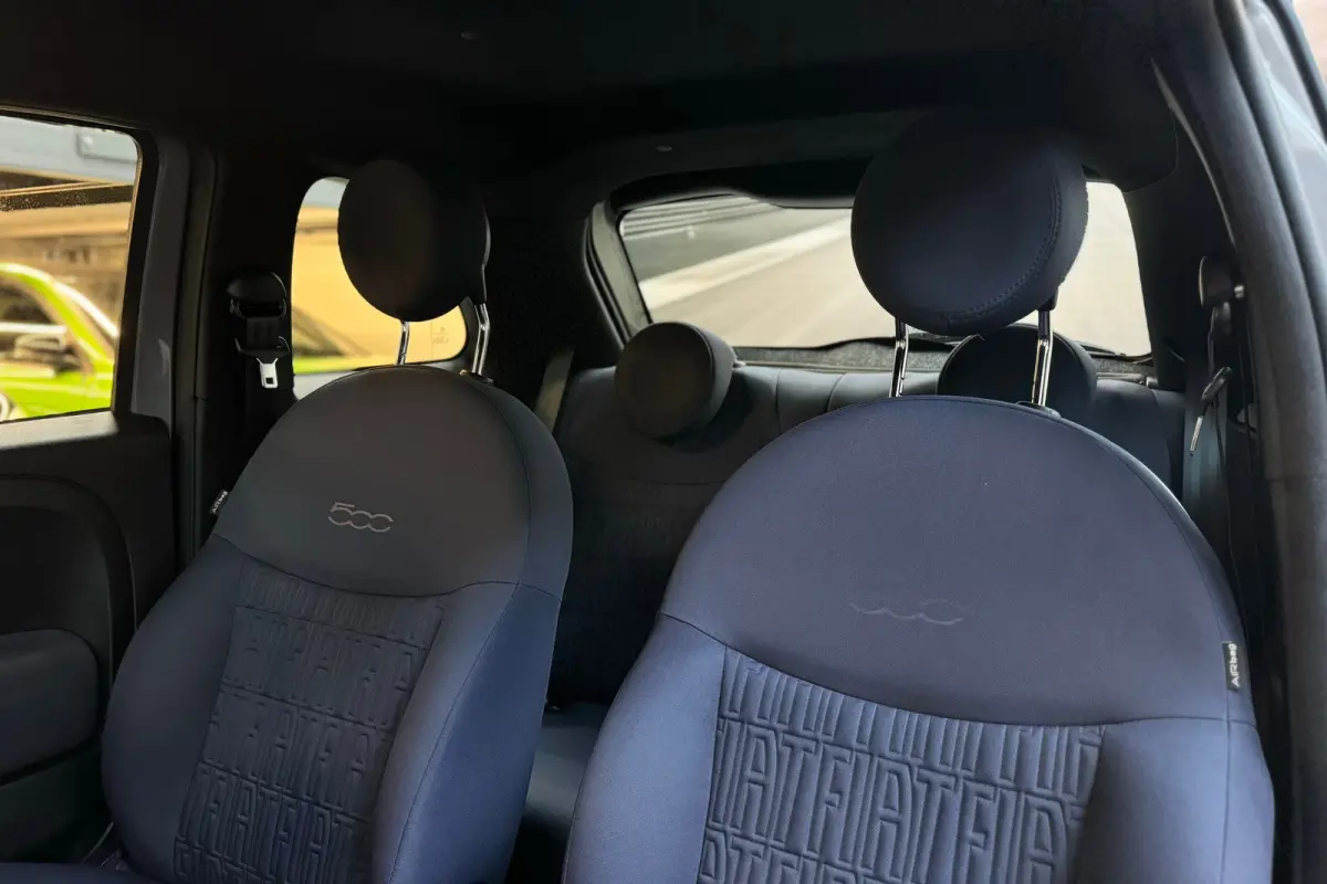 1.0 Hybrid Club, inclusief 1 Jaar Autotrust garantie !