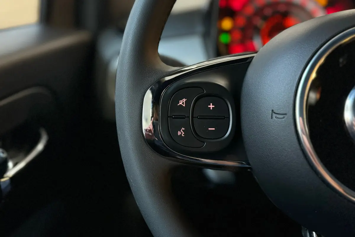 1.0 Hybrid Club, inclusief 1 Jaar Autotrust garantie !