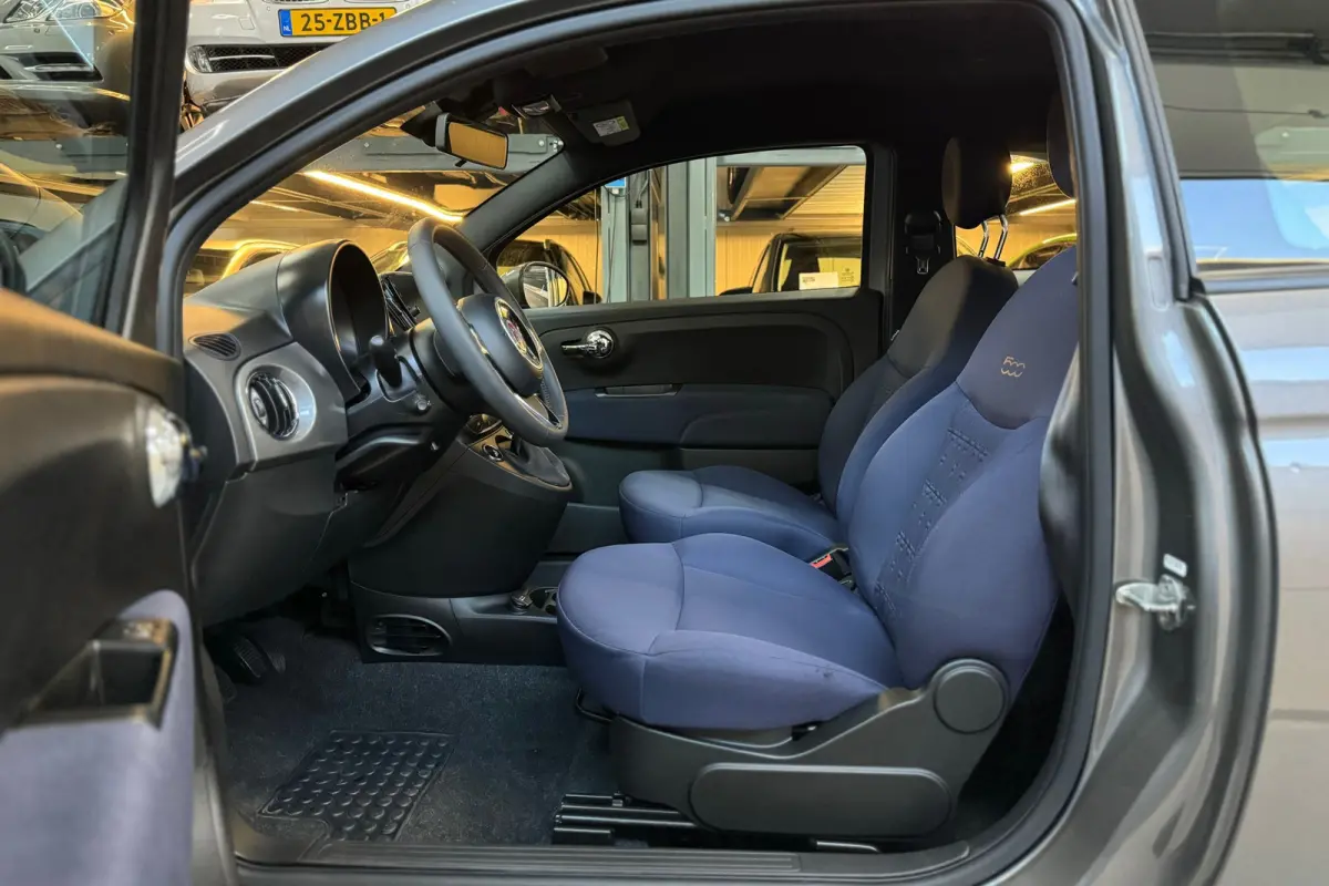 1.0 Hybrid Club, inclusief 1 Jaar Autotrust garantie !
