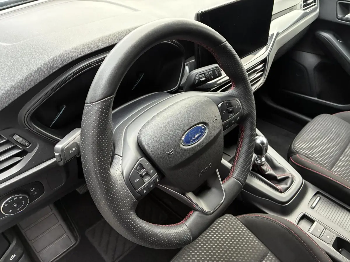 1.0 EcoBoost Hybrid 125 PK ST-Line | NAVI | CARPLAY | WINTER PAKKET | 74000 KM!!!