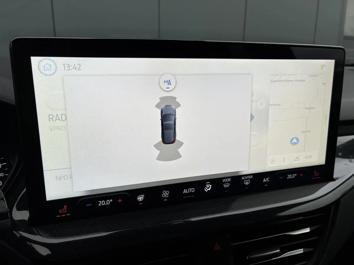1.0 EcoBoost Hybrid 125 PK ST-Line | NAVI | CARPLAY | WINTER PAKKET | 74000 KM!!!