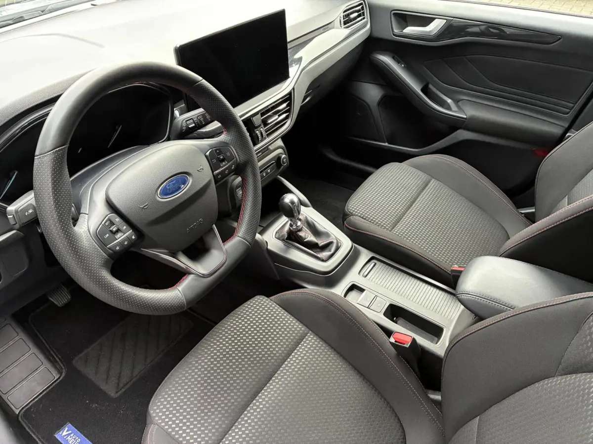 1.0 EcoBoost Hybrid 125 PK ST-Line | NAVI | CARPLAY | WINTER PAKKET | 74000 KM!!!