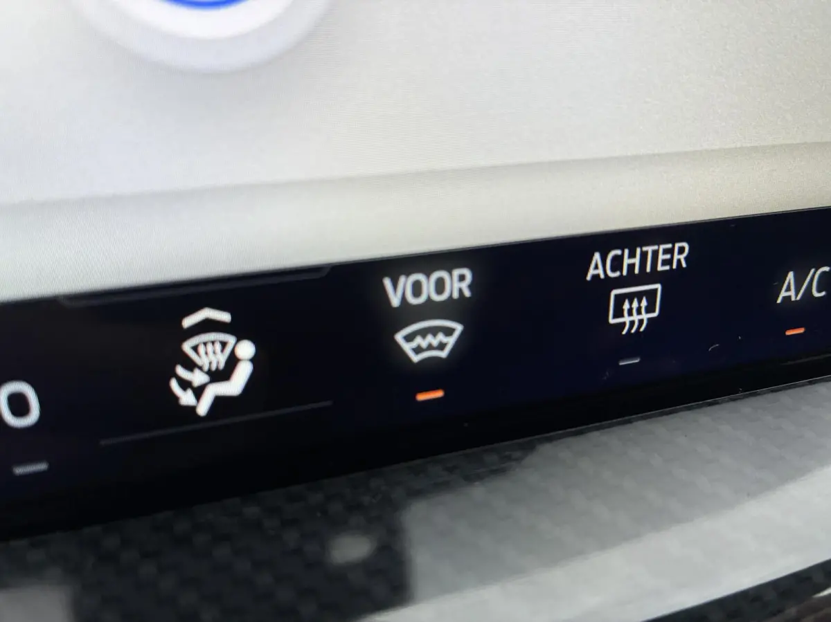 1.0 EcoBoost Hybrid 125 PK ST-Line | NAVI | CARPLAY | WINTER PAKKET | 74000 KM!!!