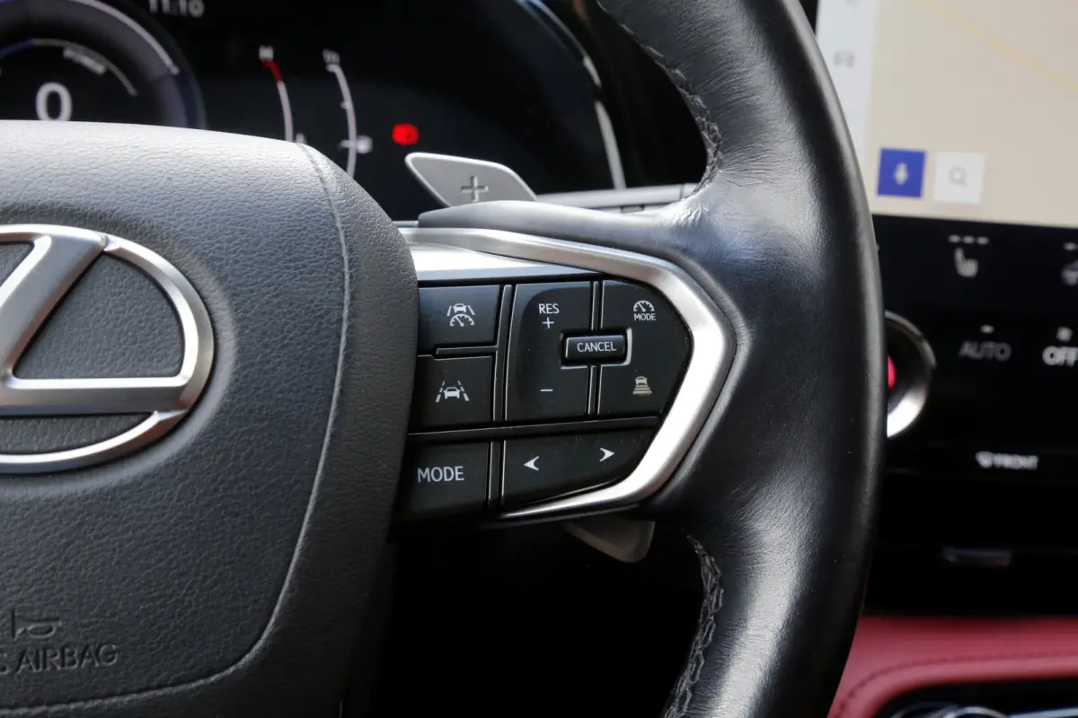 350h*Fabrieksg.t/m06-2032!*1ste Eig.*Perfect Lexus Onderh.*BTW*ACC/360Camera/Stoelverw./Stuurwielverw./Leder/Dodehoek/Apple Carplay-Android/Keyless Entry+Go/Parkeersens.V+A/18 inch LM*