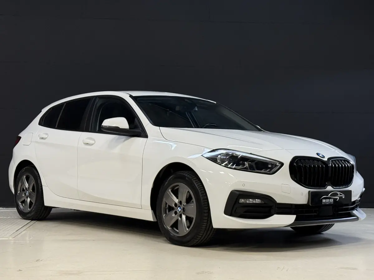 116i Business Edition | Zwarte grill | Apple Carplay | DAB+ | PDC V+A
