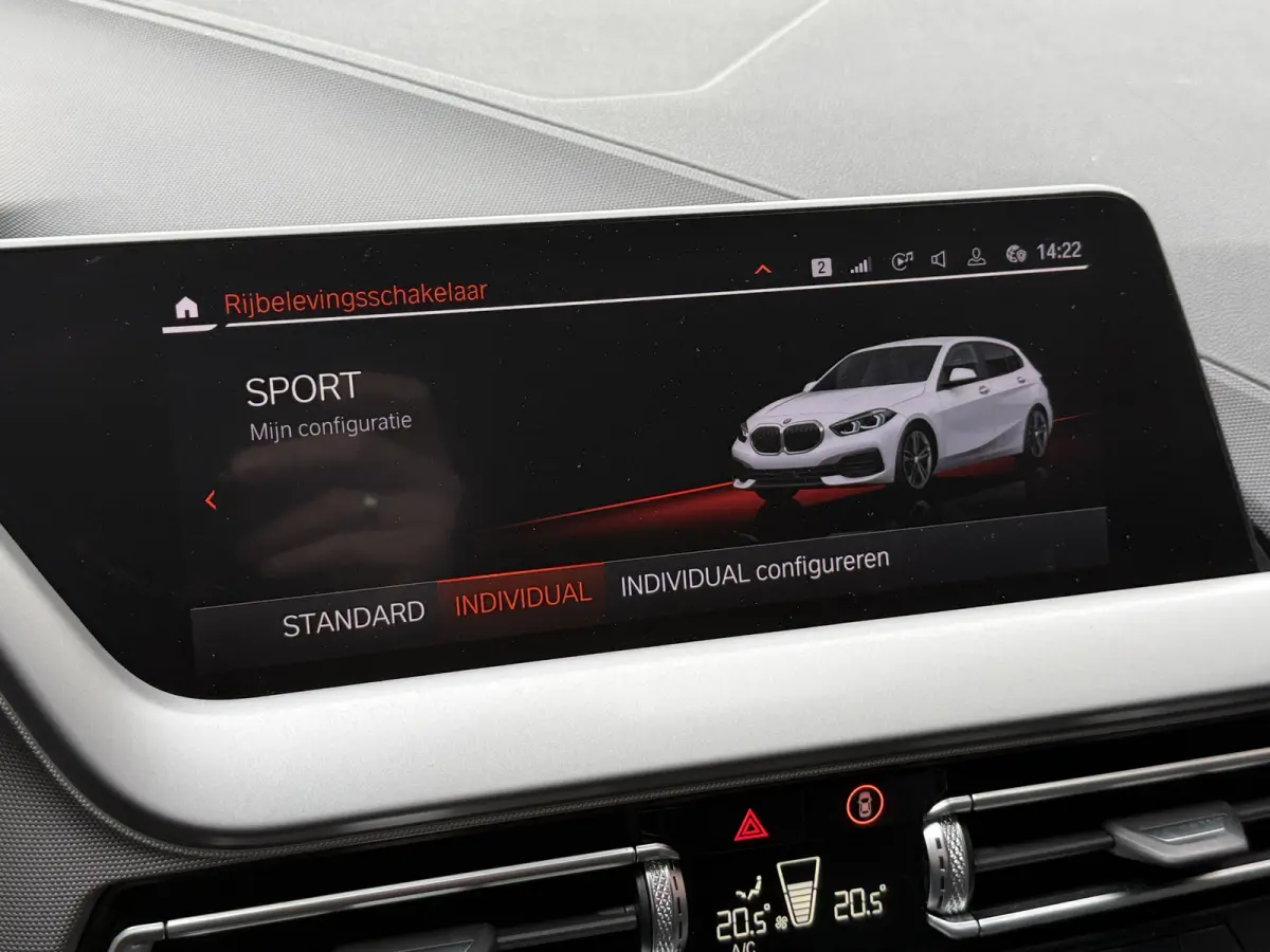 116i Business Edition | Zwarte grill | Apple Carplay | DAB+ | PDC V+A