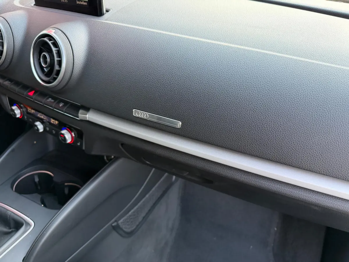 1.4 TFSI Pro Line + Alcantara Leder Xenon