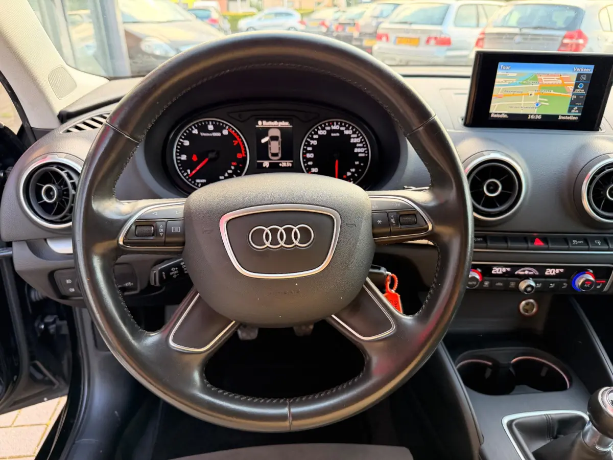 1.4 TFSI Pro Line + Alcantara Leder Xenon