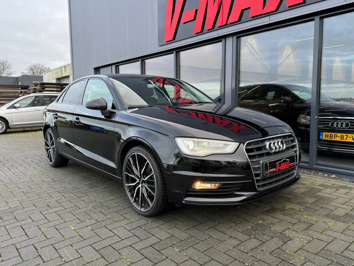 1.4 TFSI Pro Line + Alcantara Leder Xenon