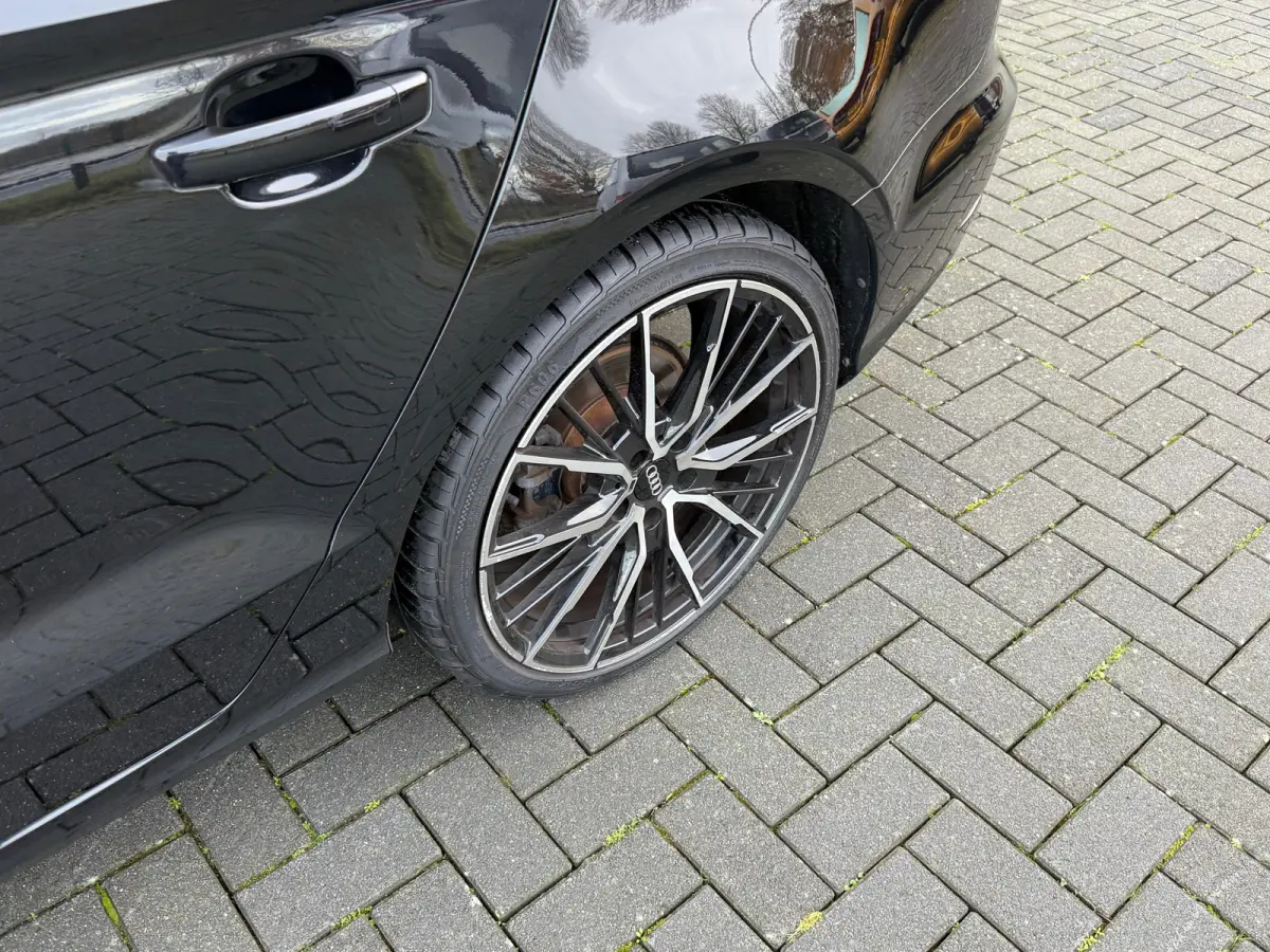 1.4 TFSI Pro Line + Alcantara Leder Xenon