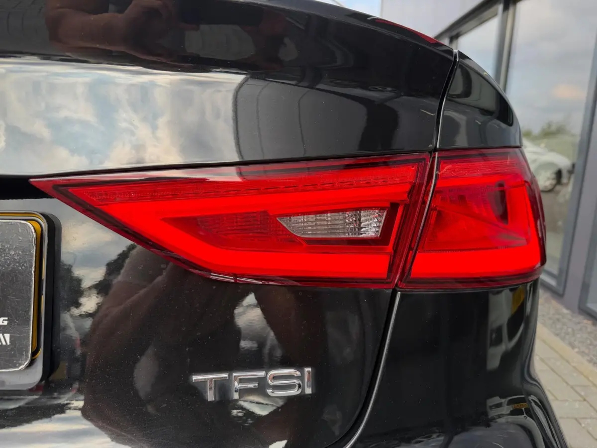 1.4 TFSI Pro Line + Alcantara Leder Xenon
