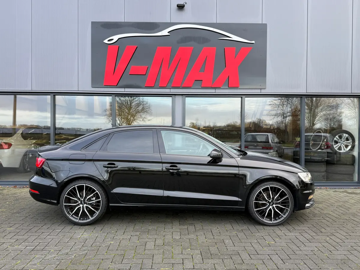 1.4 TFSI Pro Line + Alcantara Leder Xenon