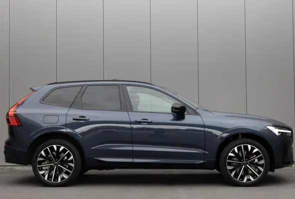 T8 Plug-in hybrid AWD Ultra Dark Snel Leverbaar! Te bestellen!