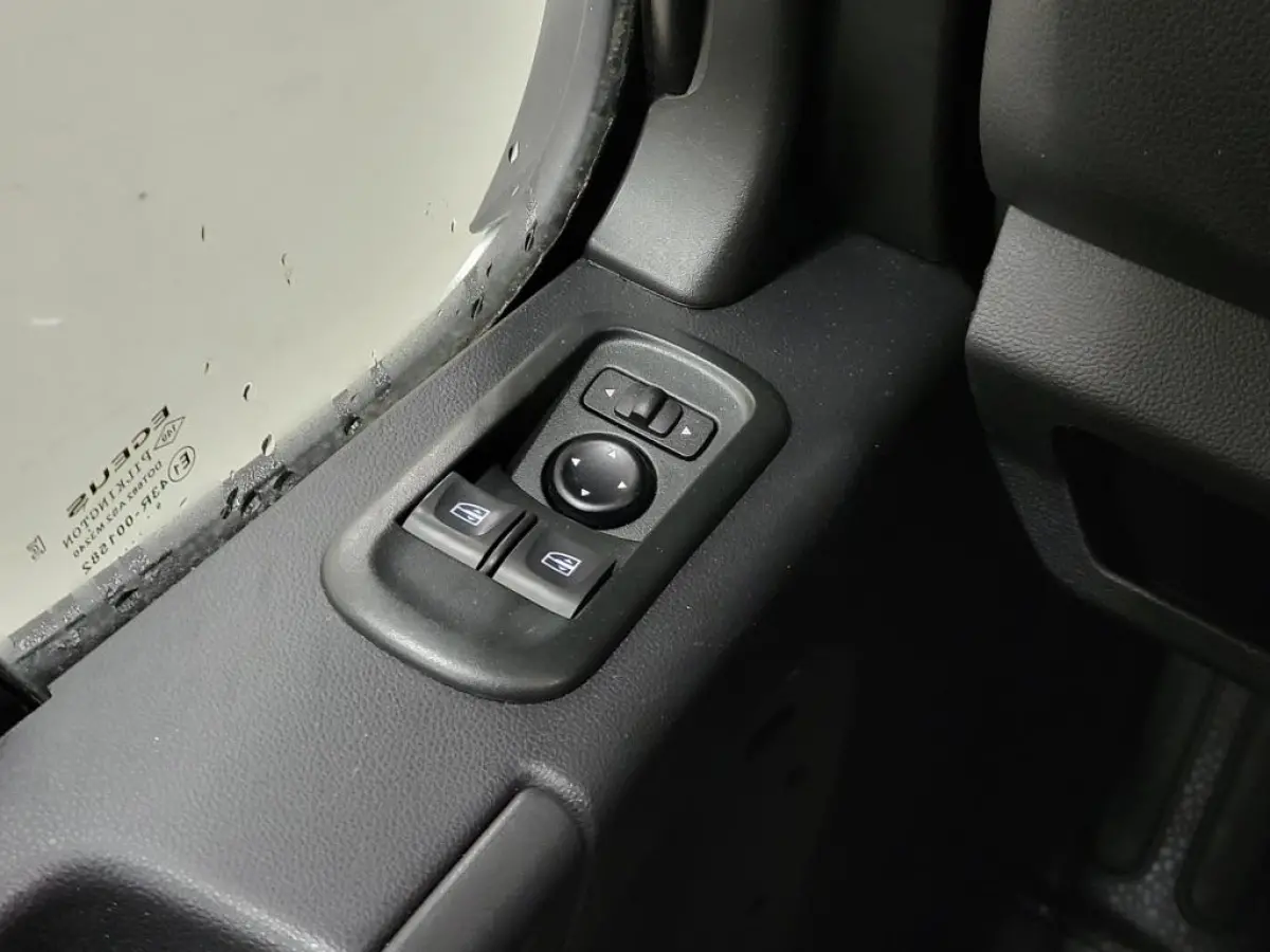 2.3DCI Pick-up 3500kg Trekgewicht Euro 6!