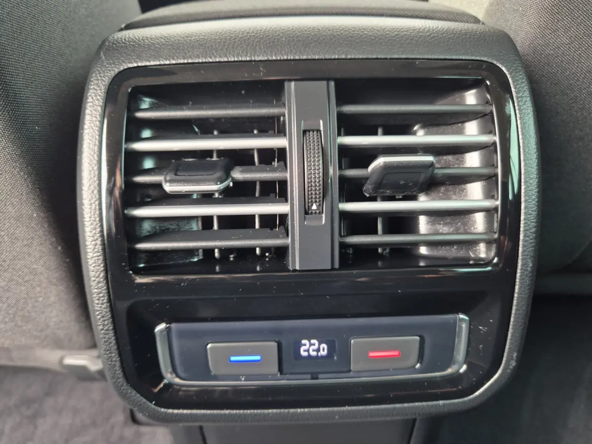 1.4 TSI ACT Highline ,airco,Carplay/Andriod,adap cruise,navigatie,stoelverwarming,parkeersensoren,