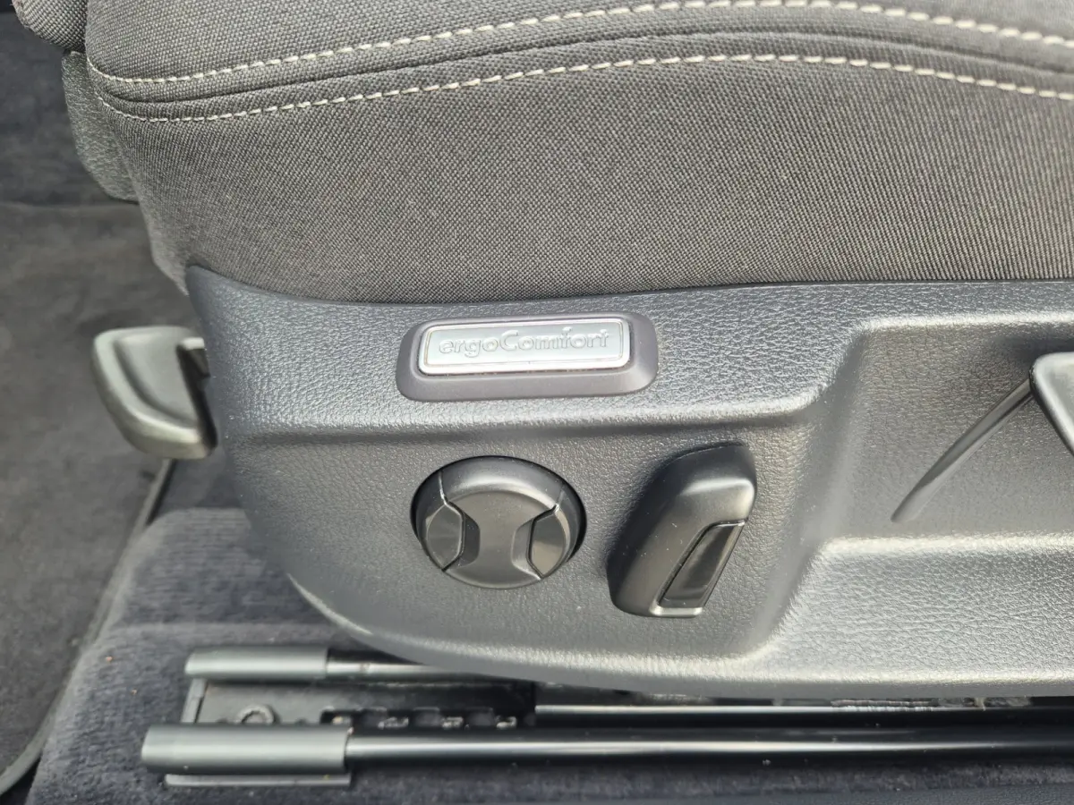 1.4 TSI ACT Highline ,airco,Carplay/Andriod,adap cruise,navigatie,stoelverwarming,parkeersensoren,