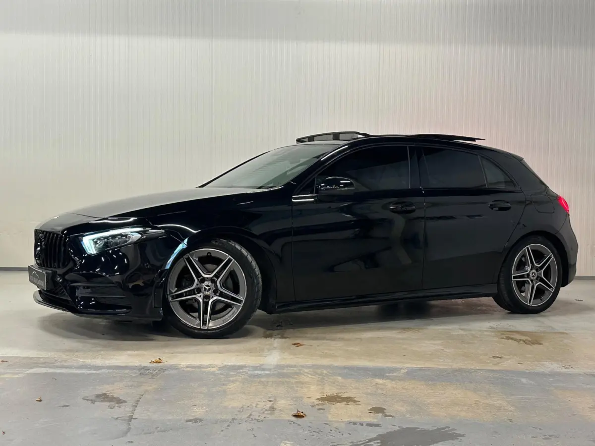 200 AMG Line | PANO | NIGHT | CAMERA | AMBIANCE
