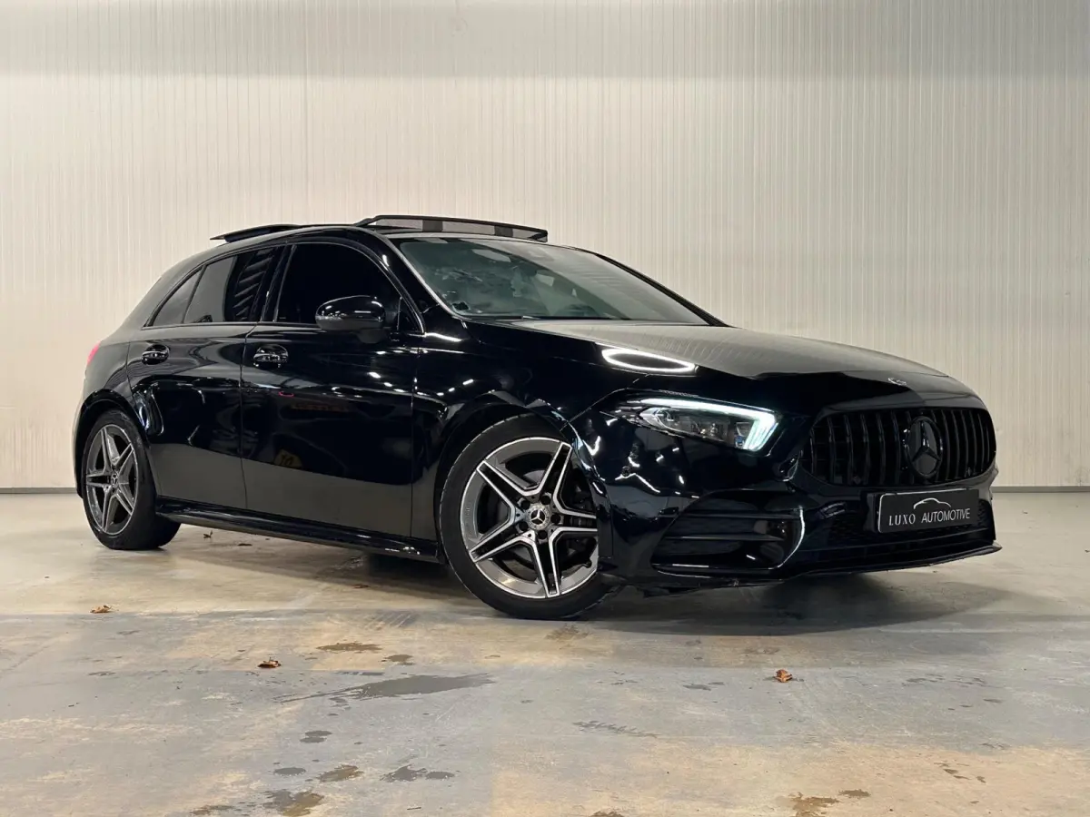 200 AMG Line | PANO | NIGHT | CAMERA | AMBIANCE