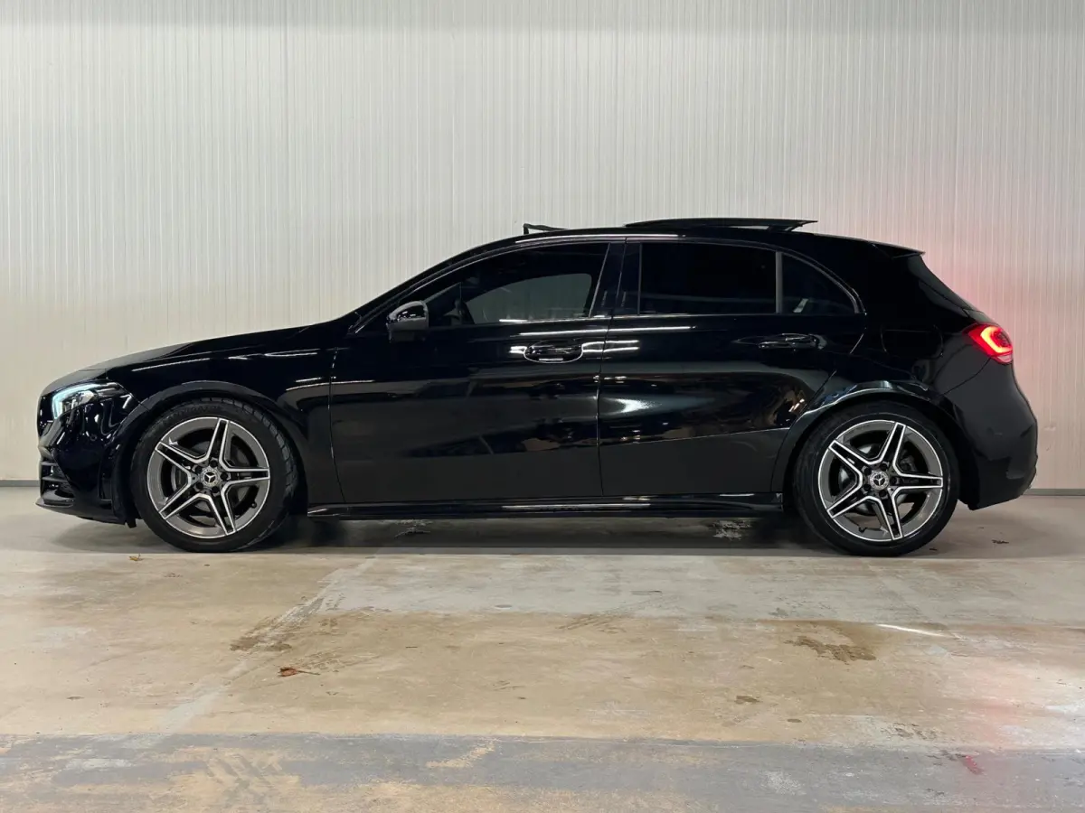 200 AMG Line | PANO | NIGHT | CAMERA | AMBIANCE