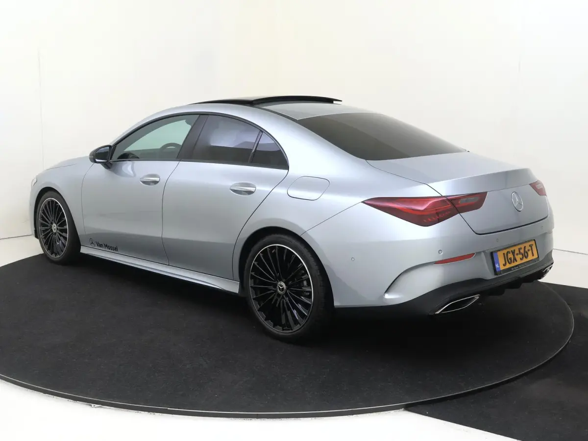 180 Business Solution AMG / Panoramadak/ Night/ 19 inch