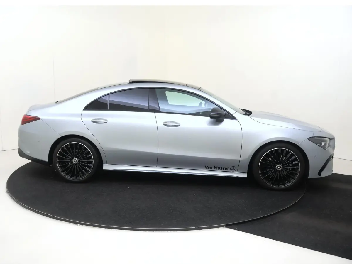 180 Business Solution AMG / Panoramadak/ Night/ 19 inch