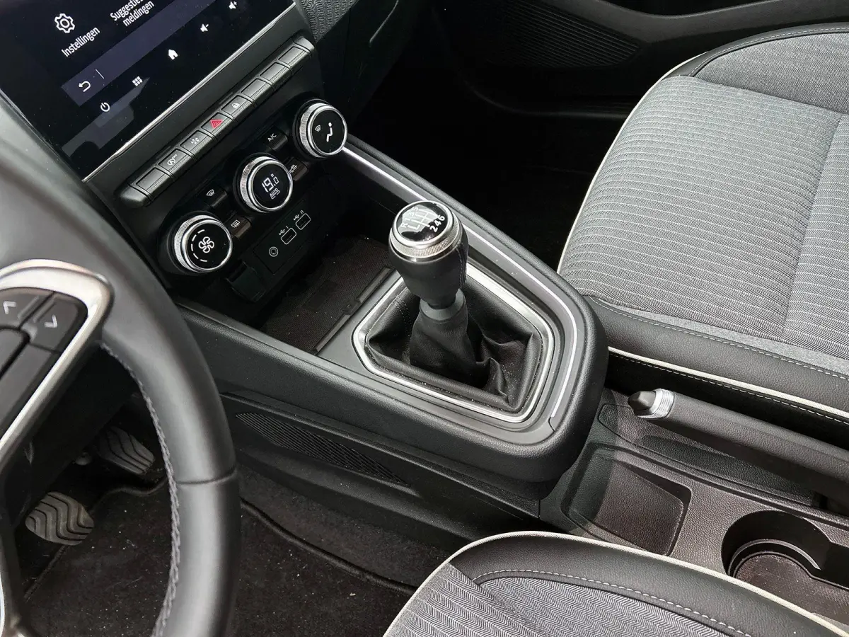 1.0 TCe 90 GPF techno PRIVATE LEASE vanaf € 434 pm*