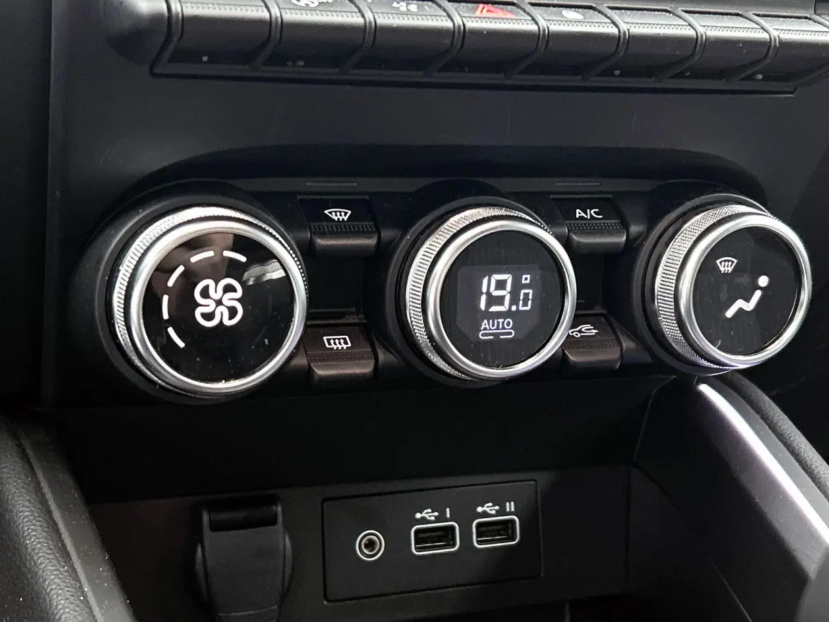 1.0 TCe 90 GPF techno PRIVATE LEASE vanaf € 434 pm*