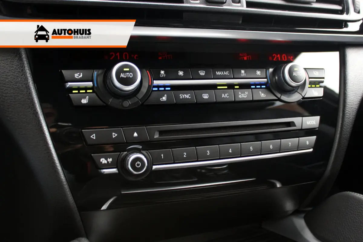 XDrive35i Aut. High Executive Head-up, Soft-Close, LED