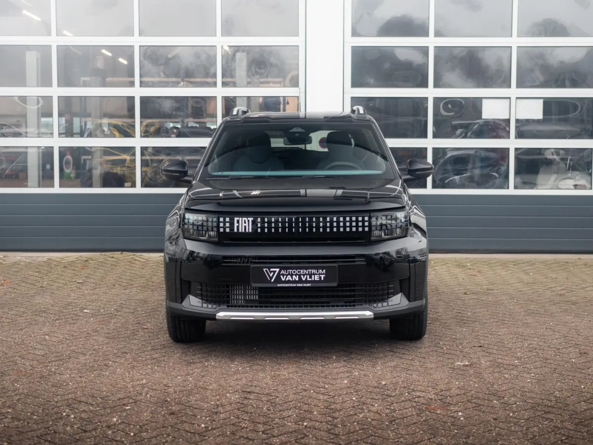 1.2 Hybrid Edizione Nero | Automaat | PDC | Airco | Apple Carplay | Cruise | Pack Style