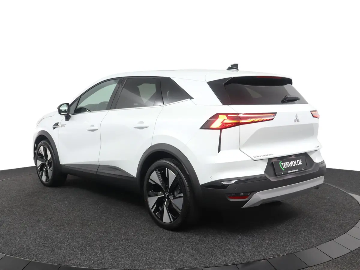 1.8 HEV Instyle | 360º Camera | Adaptive Cruise Control | Bekleding Leder | Climate Control | Elektrische Kofferklep | Elektrische Stoelen | Google Navigatie | Panoramadak | Stoel- en Stuur