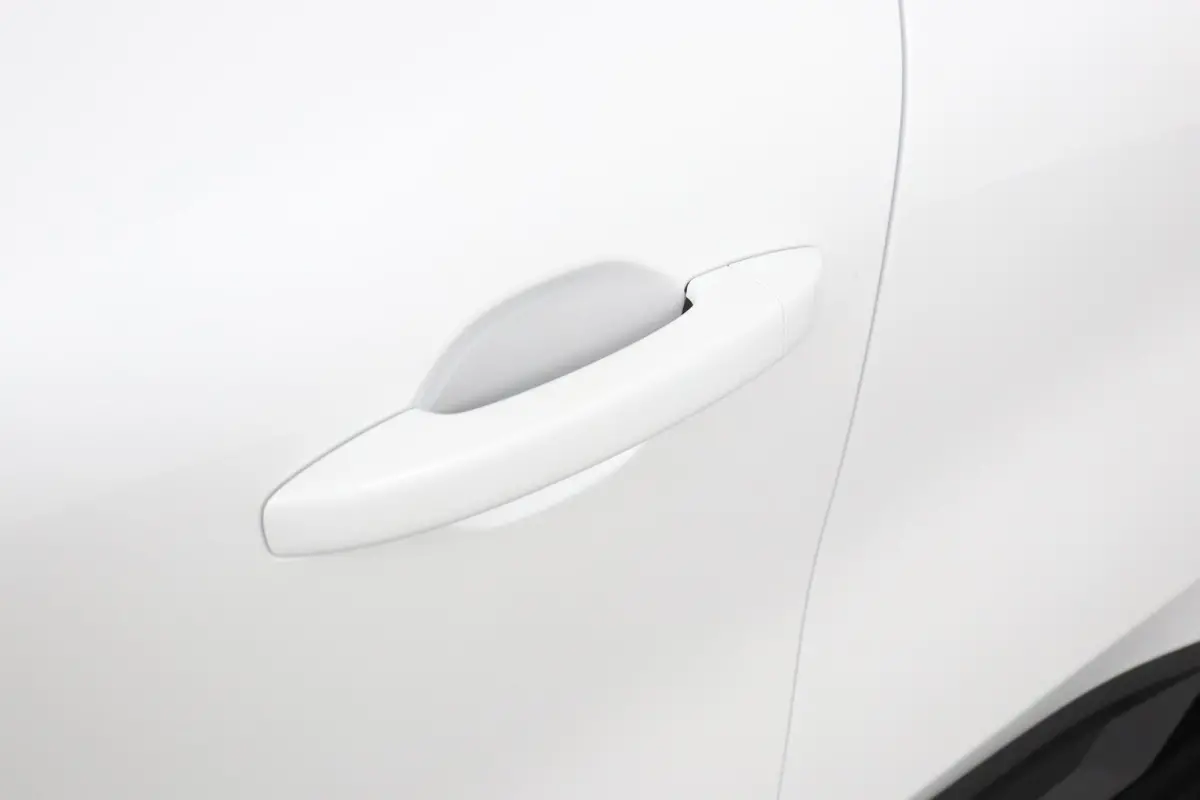 1.8 HEV Instyle | 360º Camera | Adaptive Cruise Control | Bekleding Leder | Climate Control | Elektrische Kofferklep | Elektrische Stoelen | Google Navigatie | Panoramadak | Stoel- en Stuur