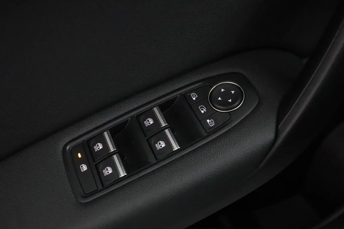1.8 HEV Instyle | 360º Camera | Adaptive Cruise Control | Bekleding Leder | Climate Control | Elektrische Kofferklep | Elektrische Stoelen | Google Navigatie | Panoramadak | Stoel- en Stuur